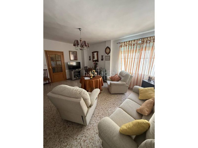 Foto eb2382c5-8b4f-47bb-9b23-dd0dcf11a066. Casa  en venta en Úbeda