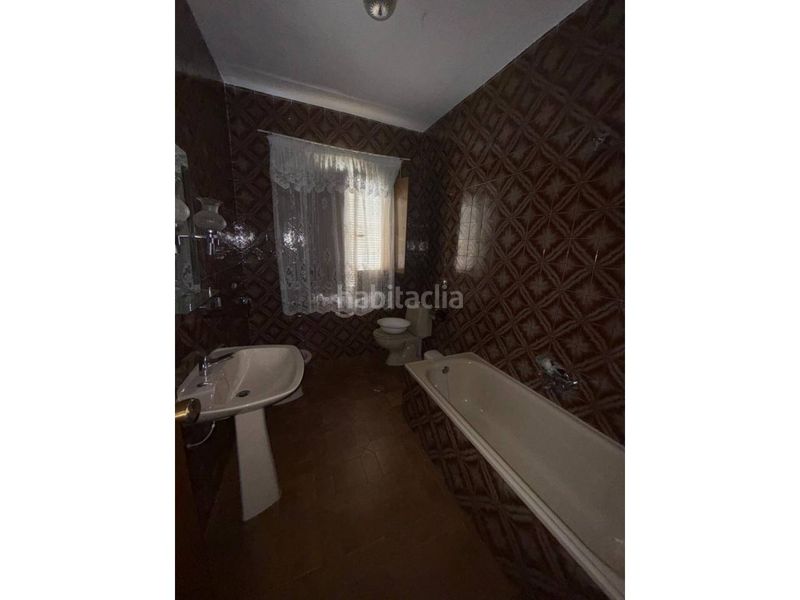 Foto 9f846a65-5b9e-4d57-b514-ea33d2993999. Casa  en venta en Sabiote