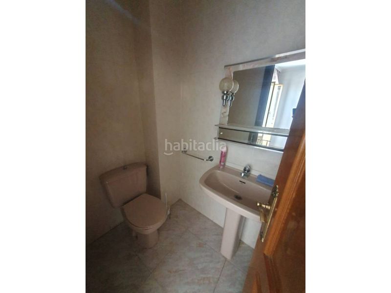 Foto c0af71f0-0ab1-4d11-816a-b22e0b80b95a. Casa amb calefacció a Bedmar y Garcíez