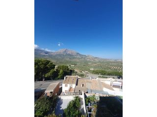 House in Bedmar y Garcíez. Casa en venta en bedmar