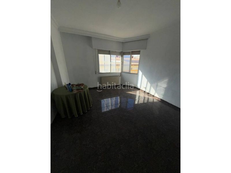 Foto fc950cee-3fbc-4ac3-832f-135067aa9fd8. Piso  en venta en Úbeda