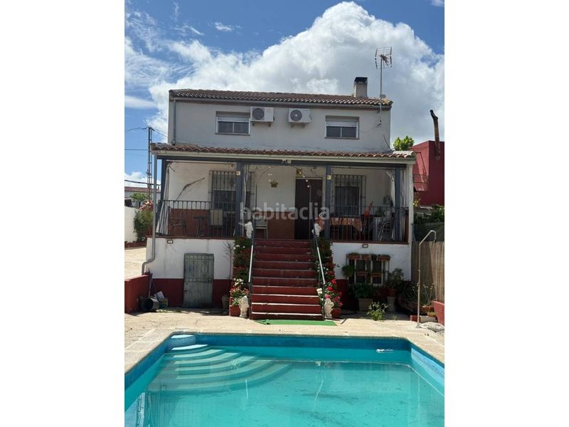 Foto 98c90e0c-3cc9-439b-8625-f85a88f709ae. Xalet amb piscina a Sabiote