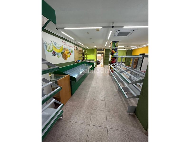 Foto 47e33a6b-ef1a-4d5e-ba82-7c79dedb70e7. Local comercial a Úbeda