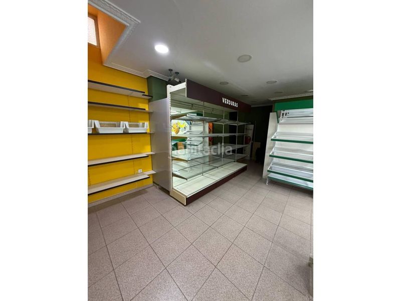 Foto b98de606-ee4d-484b-a424-3aa46fb5b456. Local comercial a Úbeda