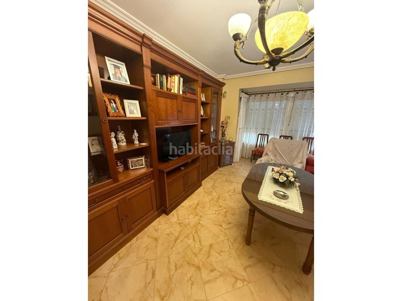 Foto d449ec0a-422f-4f95-b758-9e636085a396. Casa  en venta en Úbeda