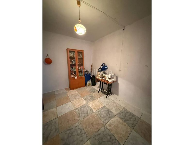 Foto 5f9053a6-6196-49ca-9023-59ae0bc9a56a. Casa amb aparcament a Úbeda