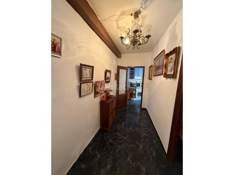Foto c489cdb8-e699-4127-8479-84262776c95e. Casa amb aparcament a Úbeda