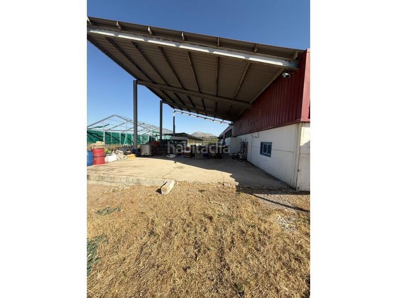 Foto d1e2b5ee-982f-470c-ae93-c08bde42c600. Nau industrial a Úbeda
