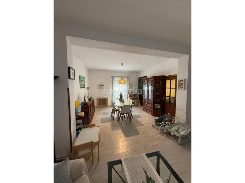 Foto ba7c1ccc-31b6-4f56-a218-c53b2c172456. Casa amb aparcament a Sabiote
