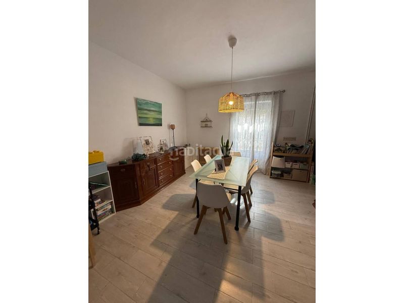 Foto c5a2b3e6-3120-4e43-822a-44290e82fef5. Casa amb aparcament a Sabiote