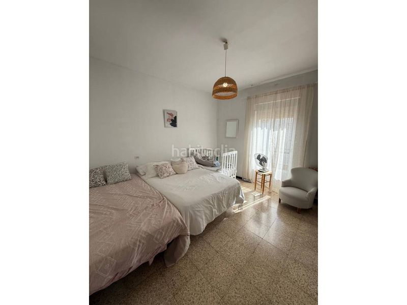 Foto e76316f5-4894-472e-94e6-4d14717a966b. Casa amb aparcament a Sabiote