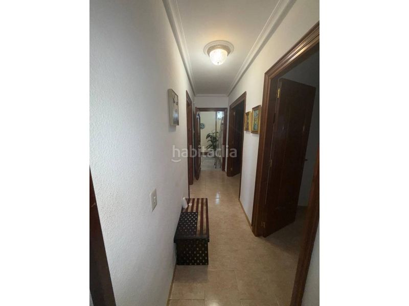 Foto f74d5081-0cf9-4d6b-8b38-239aef4f2b1c. Casa amb aparcament a Baeza