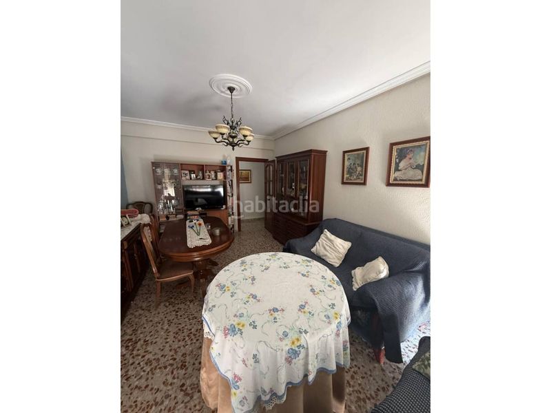 Foto f4be2058-abda-4ba6-9dc9-b89e1866b2e9. Pis a Úbeda