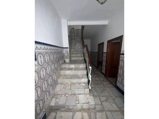 Casa en Úbeda. Venta de casa soleada de 3 habitaciones en úbeda