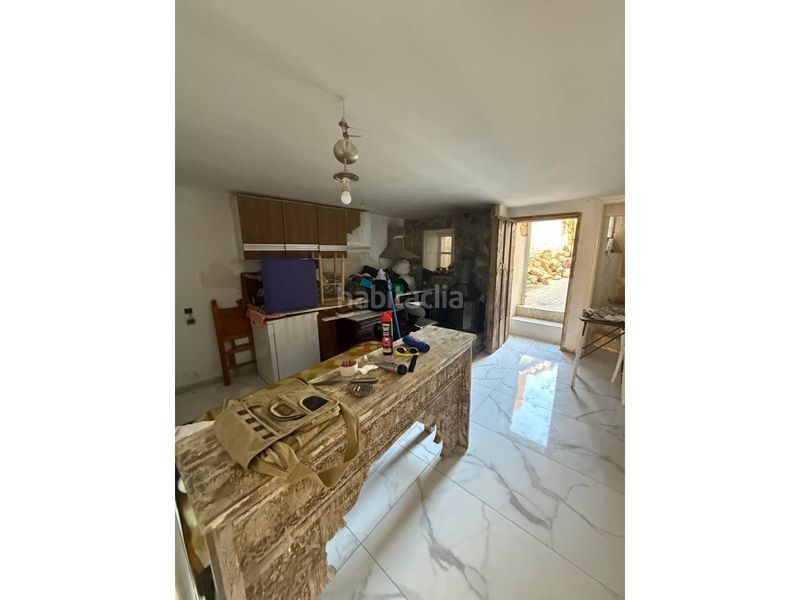 Foto f9bc0350-b6c7-42ca-b6c1-d3c34401c482. Casa a Úbeda