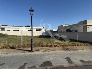 Terreny residencial  Alcalde agustin borrego prieto 26. Solar en venta en urbanizaciones.