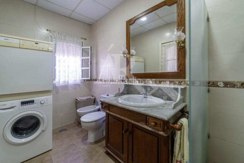 Foto 8f97d2d8-2436-4c66-bfff-3b18025eb9bc. Casa a carretas del rocio 20 a Umbrete