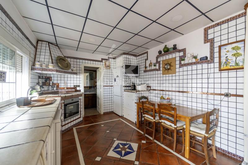 Foto ec7b8e80-8278-418e-9fe3-1b027e6d227b. Casa a carretas del rocio 20 a Umbrete