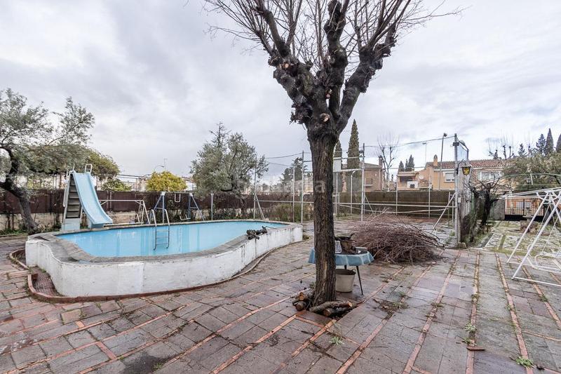 Foto a50bf36f-28e7-4ba8-98f1-acf6b7776fbb. Chalet en calle divan tamarit 3 chalet en huetor vega. en Huétor Vega