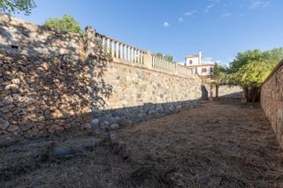 Terreny residencial a Giner de los rios 14. Parcela urbana de 700m en la mejor zona de durca