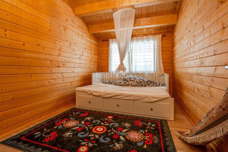 Foto 0c2a8af3-f851-4cdc-a994-6f4f71210f17. Chalet en calle nogal 5 dos joyas en una compra! casas de ensueño en el ventorrillo, cullar vega en Cúllar Vega
