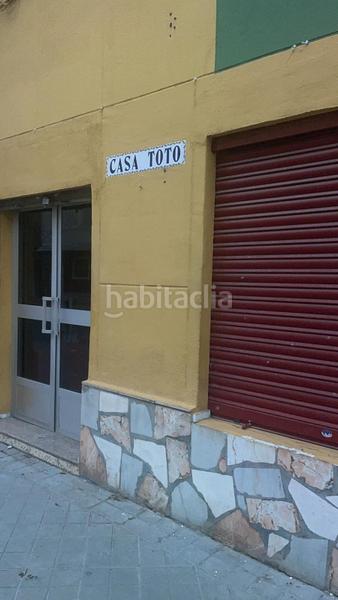 Foto 589bdec0-e04c-4a23-b1b8-c17b7eb144fd. Alquiler local comercial en avenida avenida pablo picasso 12 se alquila local comercial avenida pablo picasso en Granada