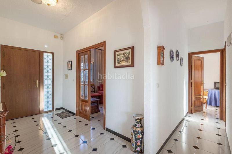 Foto 1b2955c1-1f50-45fd-a06f-5f19a59f11f8. Casa a calle granada 57 a Barrio de la Vega Monachil