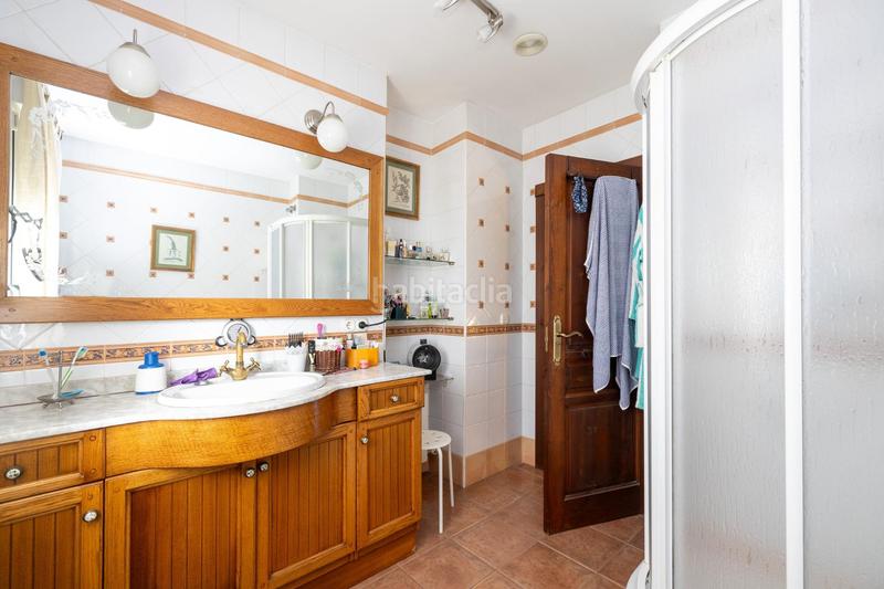 Foto 2e5e4056-073d-48bc-91ad-e0bcc41a1176. Haus in calle alpes 30 in Alfacar