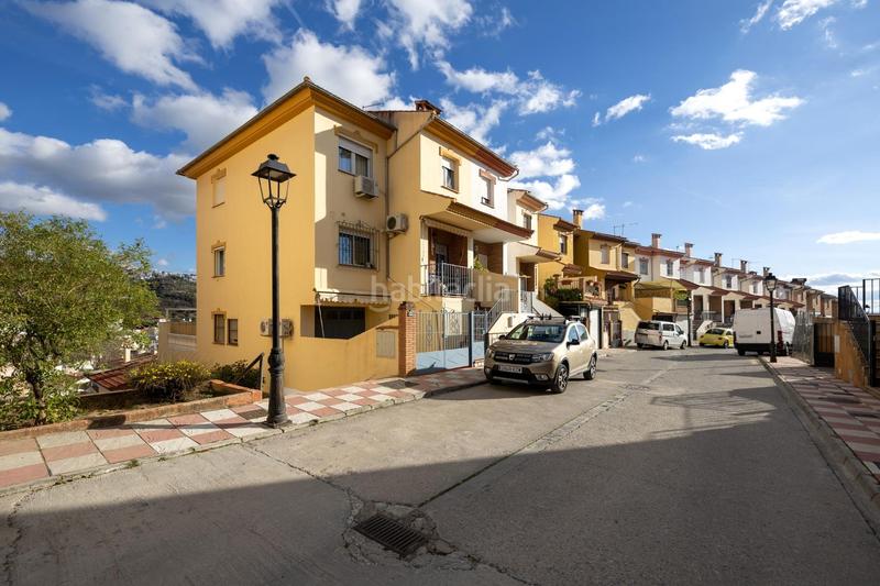 Foto b4dbec07-f44a-4552-8a96-ee92bfccc3b6. Haus in calle alpes 30 in Alfacar