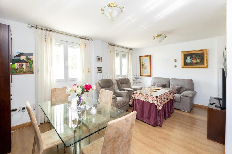 Foto 5b02d2be-bfa1-4bea-95a6-eb0eda088c6f. Casa en lugar del cortijo angustias preciosa casa en urbanizacion privada en Cenes de la Vega