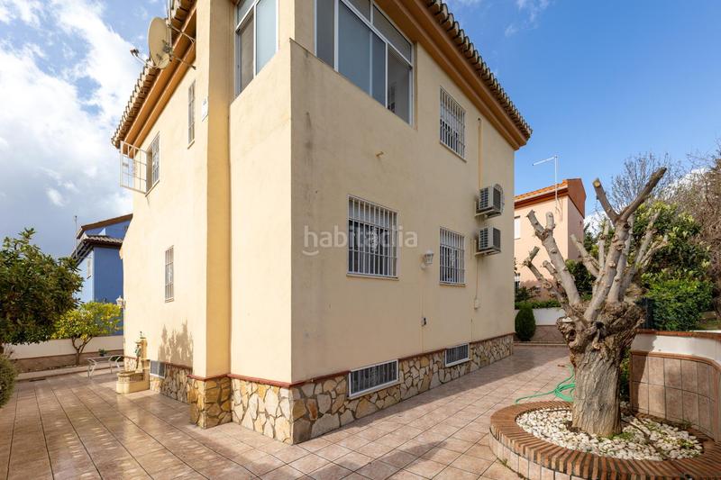 Foto e4a43a4e-0d11-45e2-9cbe-cd4a2572d14a. Casa en lugar del cortijo angustias preciosa casa en urbanizacion privada en Cenes de la Vega