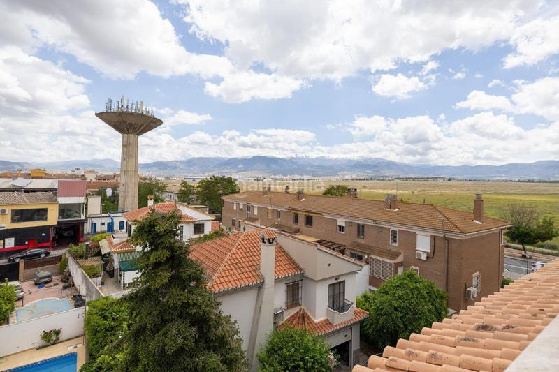 Foto 59b7a04e-57a1-43dc-9efc-4a294945b14d. Attique dans calle camilo jose cela 3 dans Residencial Triana - Barrio Alto Gabias (Las)