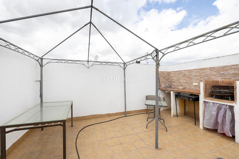 Foto ce753493-ac4c-4961-a0d1-7a7311a61780. Attique dans calle camilo jose cela 3 dans Residencial Triana - Barrio Alto Gabias (Las)