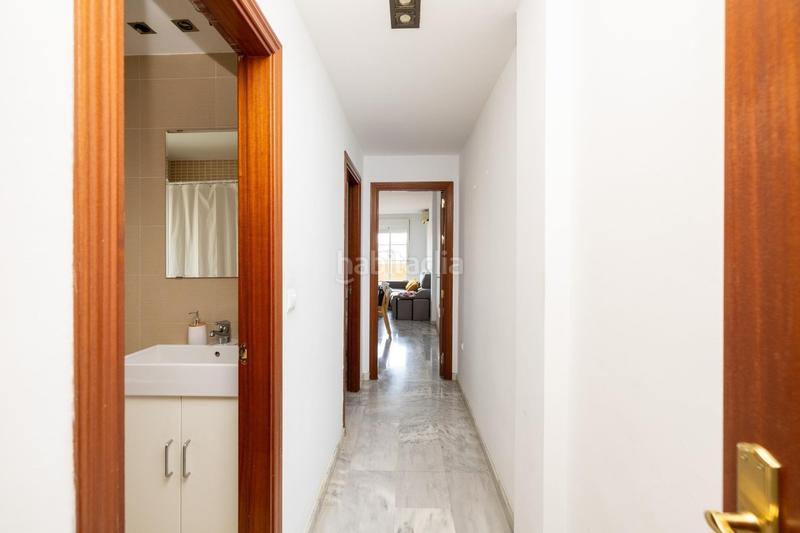 Foto f48a8d6c-57fb-438f-886f-16f1b8e4e30d. Attique dans calle camilo jose cela 3 dans Residencial Triana - Barrio Alto Gabias (Las)