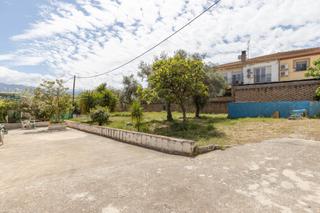 Terreny residencial a Calle de la alcazaba 1. Oportunidad única de inversión en ogíjares, granada!