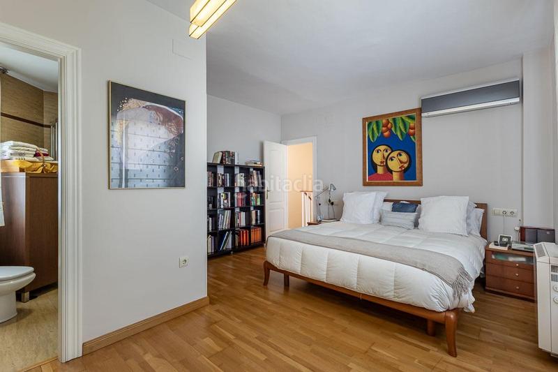 Foto e8995664-f017-40e5-9e7a-4708a8b665af. Maison jumelée dans calle floridablanca 1 3 dans Crta. De la Sierra Granada