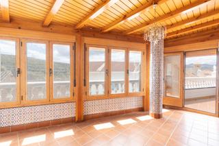 Casa adossada a Mariana pineda 2. Vivienda unifamiliar con encanto en murchas  valle de lecrín