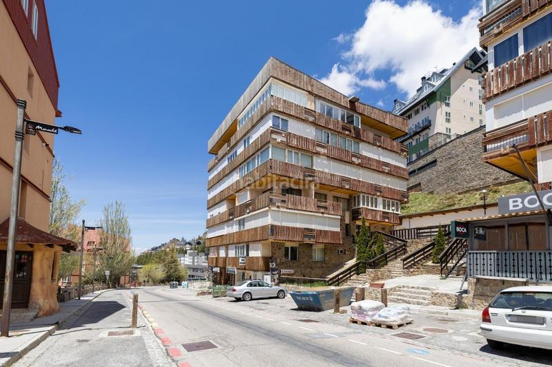 Foto e2d78c74-9861-4df2-a05f-72446bf06d08. Estudio en calle calle virgen de las nieves 10 en Sierra Nevada