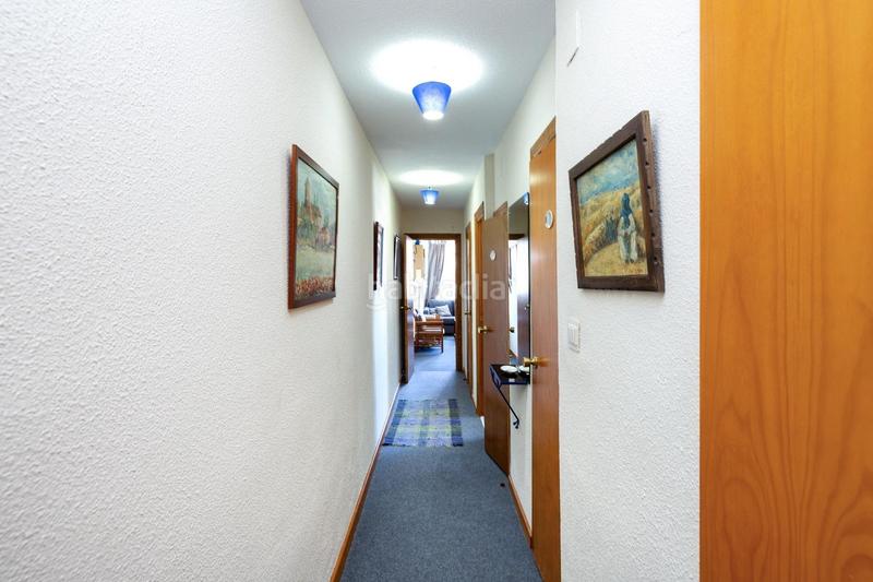 Foto fff8d03e-71a1-4283-b691-43ec3ec5d16e. Estudio en calle calle virgen de las nieves 10 en Sierra Nevada