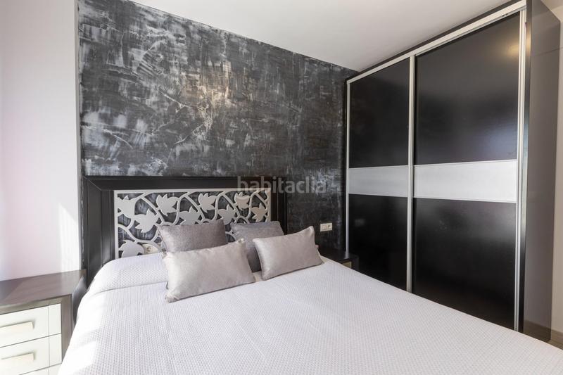 Foto 6c9873cb-d779-447f-89a5-b32f331a7893. Piso en calle de circunvalación 3 piso de 2 dormitorios con garaje y trastero en la mejor zona en Alhendín
