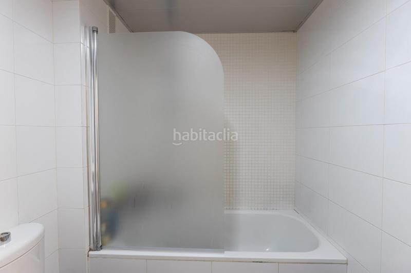 Foto a5bee431-0973-4a93-a553-38dab4bb923c. Piso en calle de circunvalación 3 piso de 2 dormitorios con garaje y trastero en la mejor zona en Alhendín