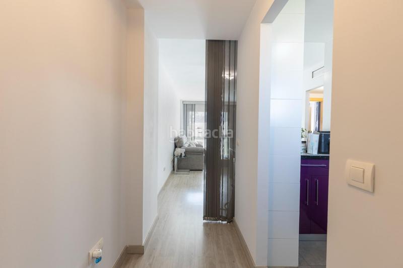 Foto d03aa210-d785-44b3-82b6-f79f4982d63e. Piso en calle de circunvalación 3 piso de 2 dormitorios con garaje y trastero en la mejor zona en Alhendín
