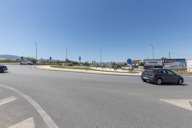 Foto e98f79a2-8ada-4024-a8a1-93bc577f0848. Piso en calle de circunvalación 3 piso de 2 dormitorios con garaje y trastero en la mejor zona en Alhendín