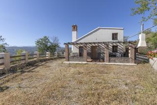Bauernhof in Lugar cortijo los morenos. Cortijo en plena naturaleza