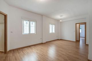 Appartement à Calle nueva 13. Piso reformado con ascensor en motril.
