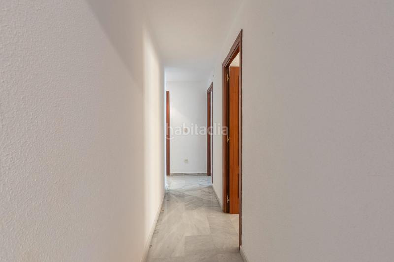 Foto cef06db4-bb7a-4d48-a72c-ea84d9054a2b. Piso en andalucia 1 luminoso piso en almuñecar en Almuñécar
