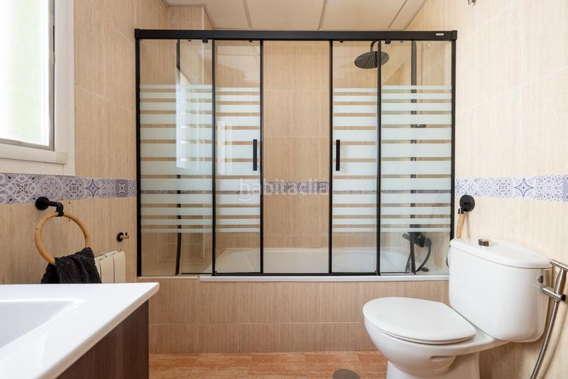 Foto b09e9d29-ba14-4df3-a252-6b10651890cc. Piso en calle de los arcos 17 bonito piso totalmente reformado con 2 habitaciones y plaza de garaje. en Albolote