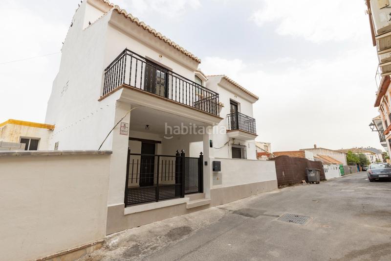 Foto 2a96e3e8-0919-4e1c-8be7-90a0cea46e44. Casa en calle de ávila 26 casa de obra nueva independiente en el barrio en Monachil