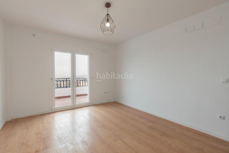 Foto 5041be03-c120-4ddf-a73c-4c9bbde4f363. Casa en calle de ávila 26 casa de obra nueva independiente en el barrio en Monachil