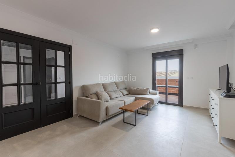 Foto 6ad72031-7a62-452b-8eb6-85f974fa7f26. Casa en calle de ávila 26 casa de obra nueva independiente en el barrio en Monachil